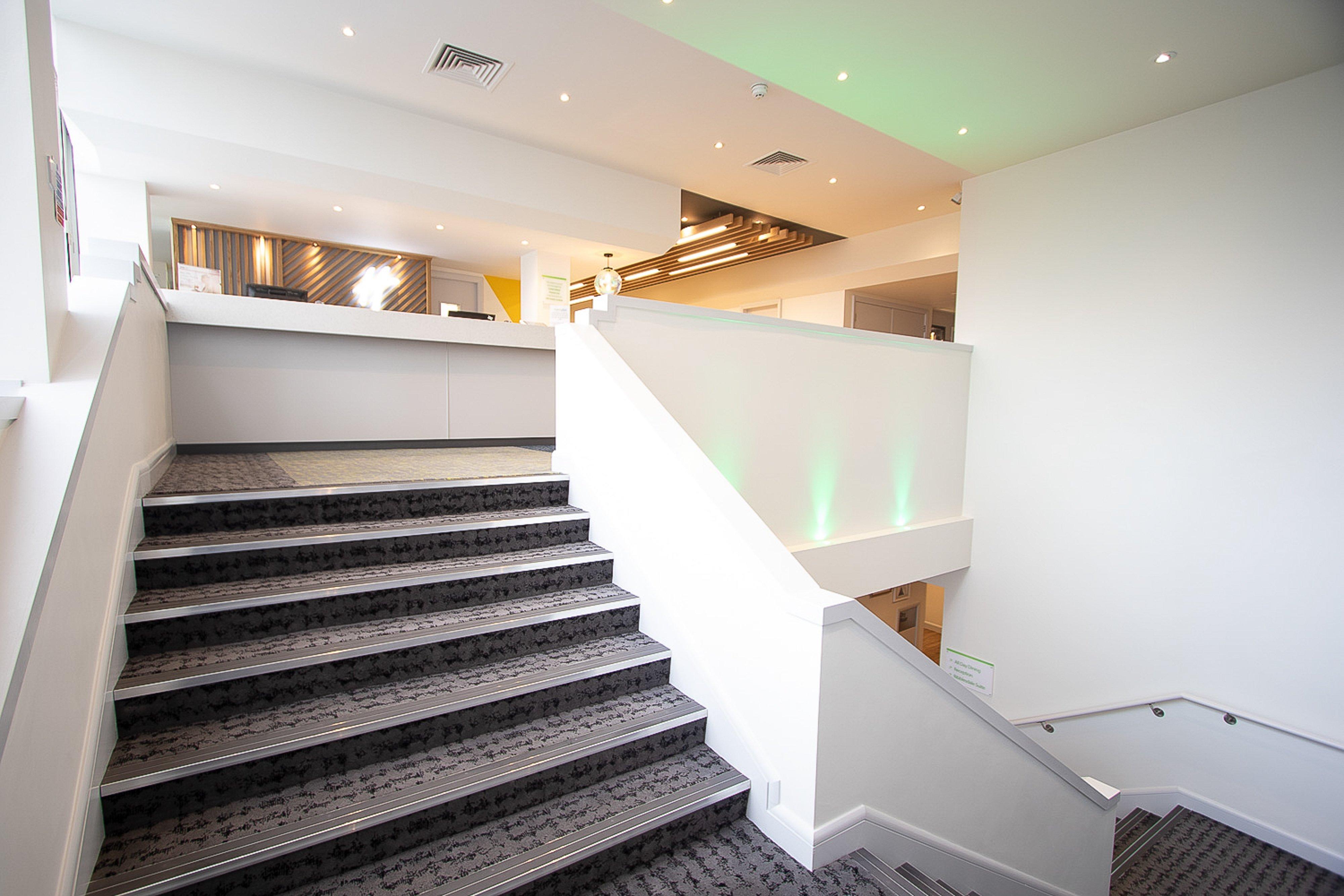 Holiday Inn Preston By Ihg Bagian luar foto
