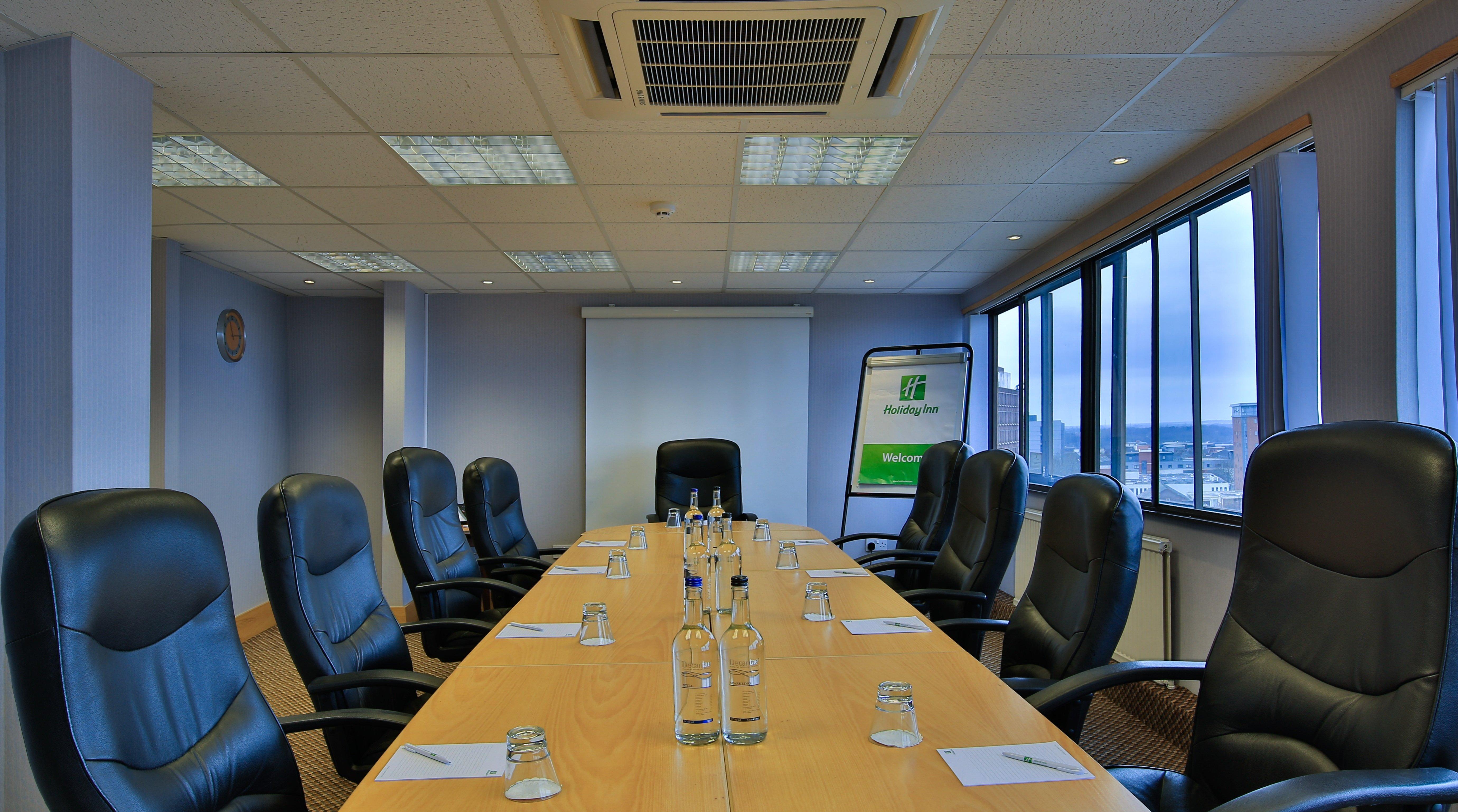 Holiday Inn Preston By Ihg Bagian luar foto