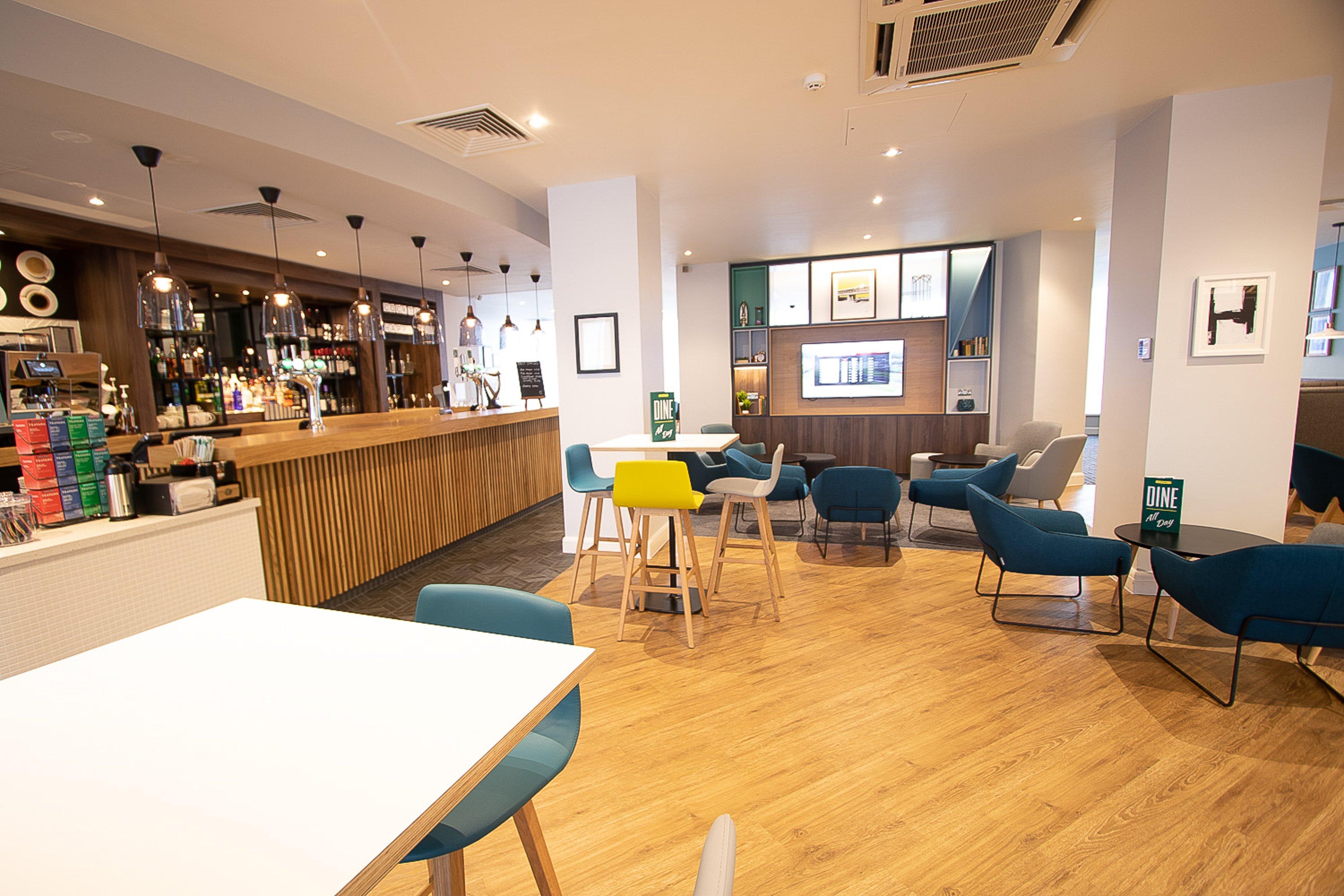 Holiday Inn Preston By Ihg Bagian luar foto