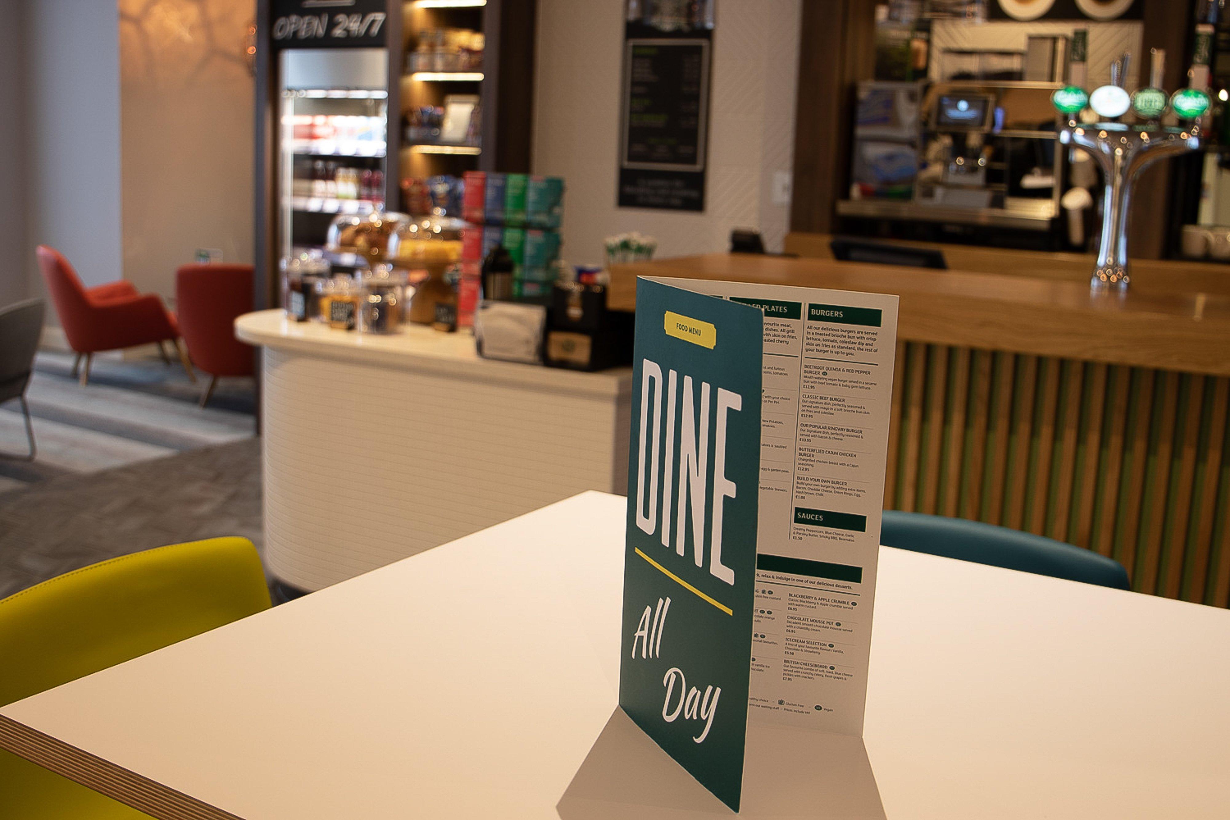 Holiday Inn Preston By Ihg Bagian luar foto