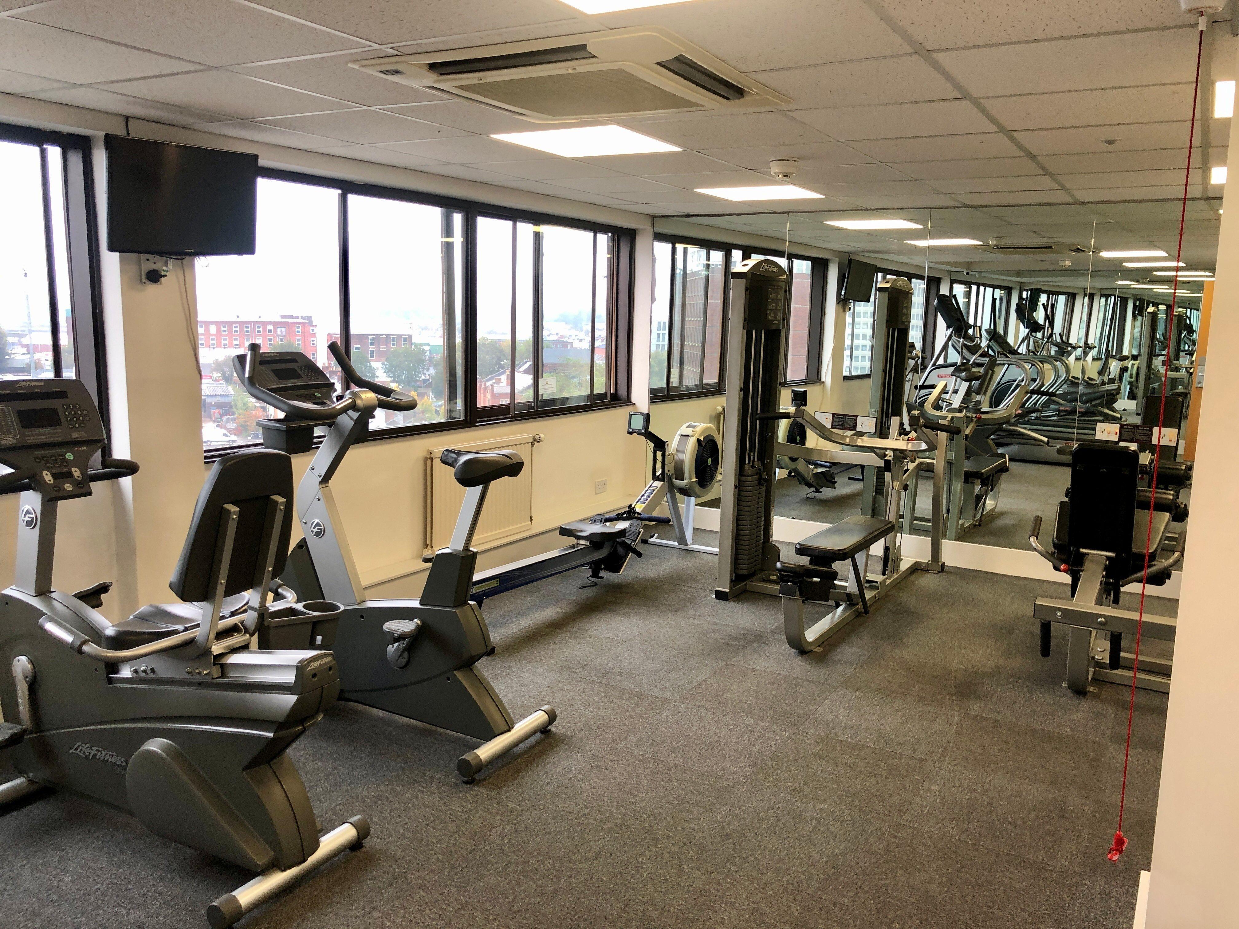 Holiday Inn Preston By Ihg Bagian luar foto