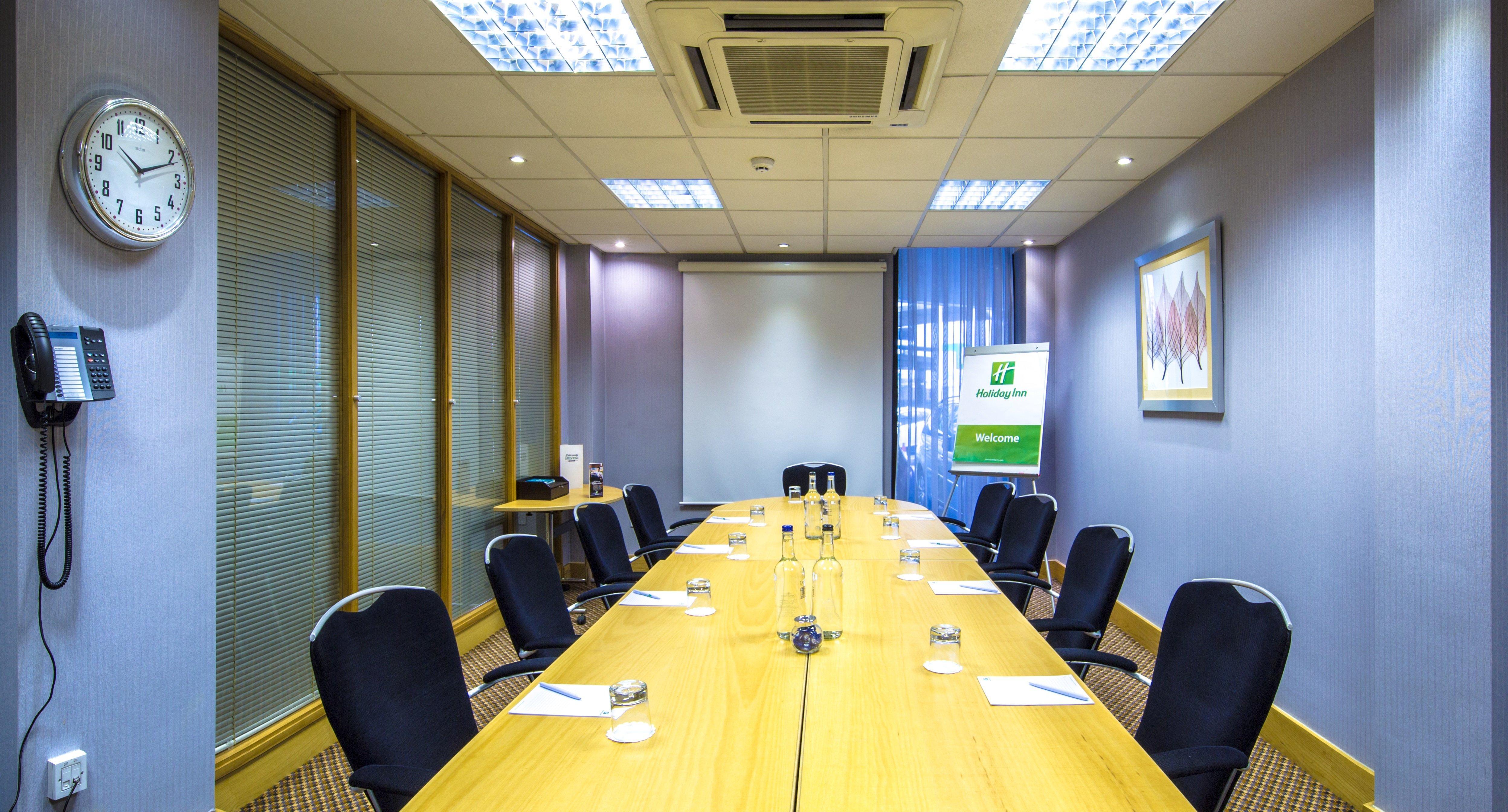 Holiday Inn Preston By Ihg Bagian luar foto