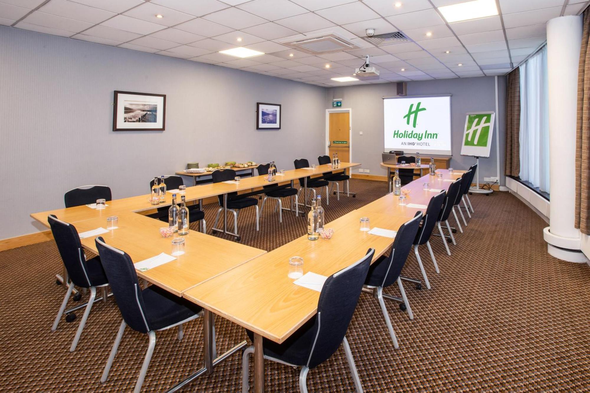 Holiday Inn Preston By Ihg Bagian luar foto